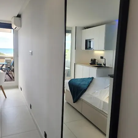 Blue Luxe - Vue - Heliopolis Village Naturiste * Agde